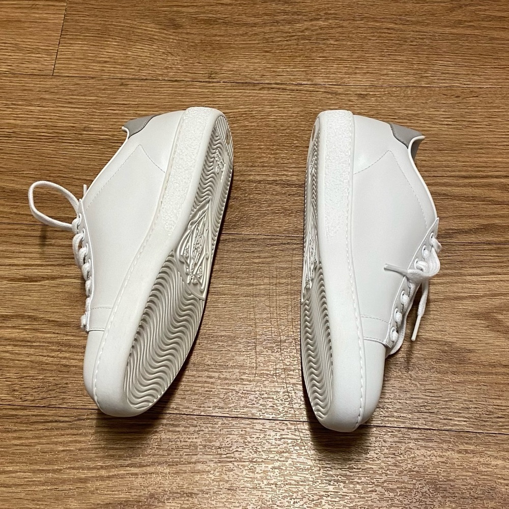 Gucci white sneakers - Picture 4 of 16